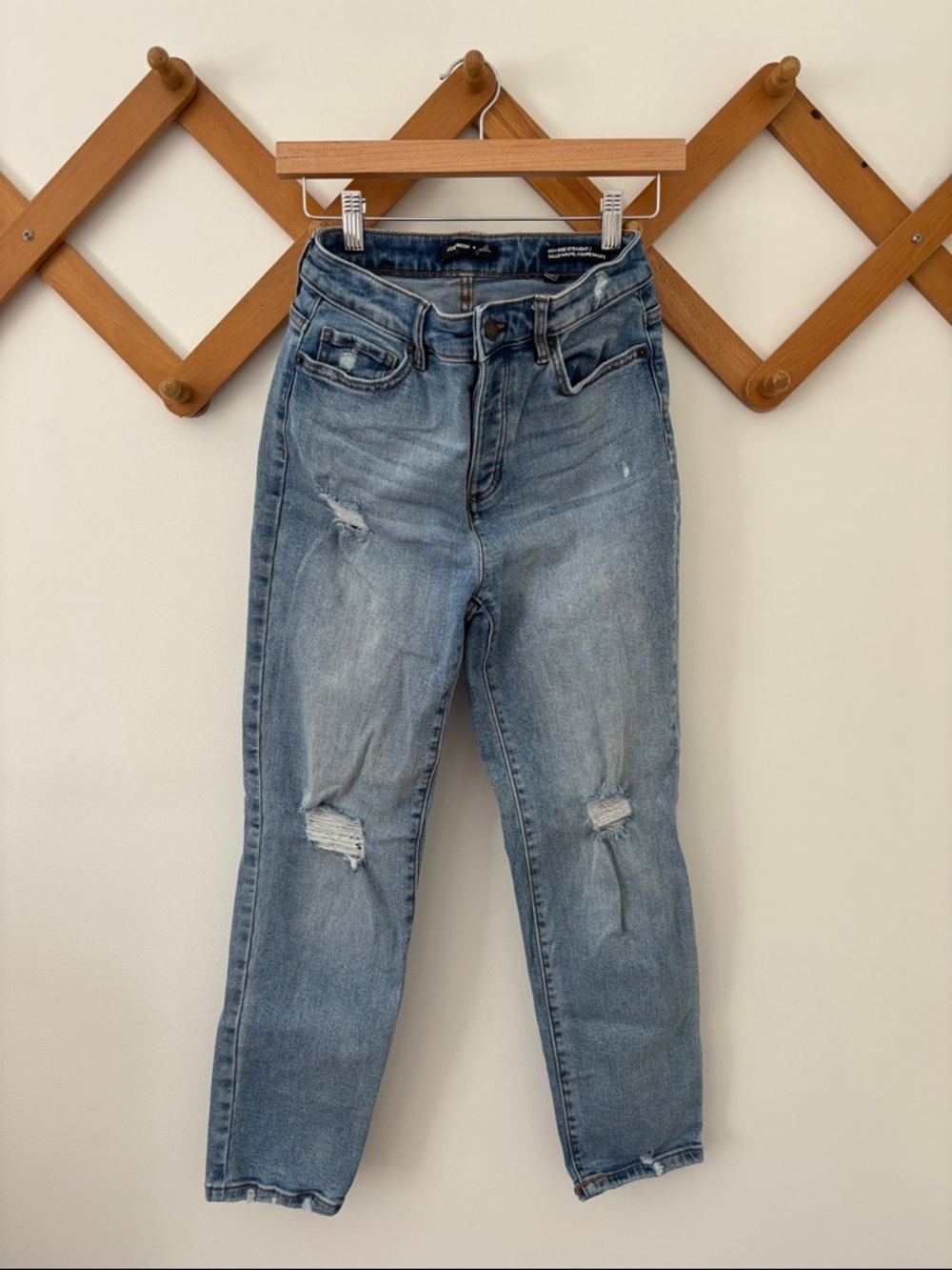 Jillian Harris x Joe Fresh Jeans in Light Blue Wash - Relaxed Fit